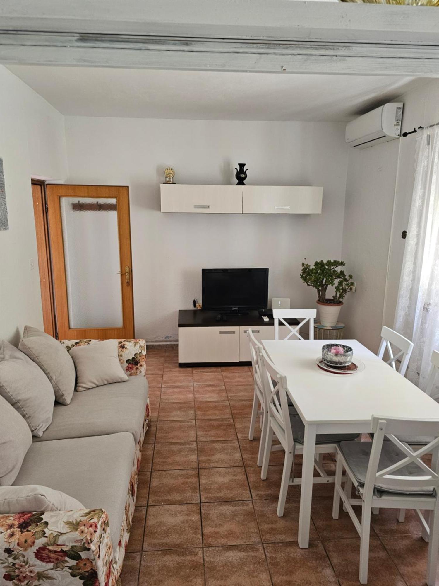 Villa Kuca Za Odmor Podgora Esterno foto