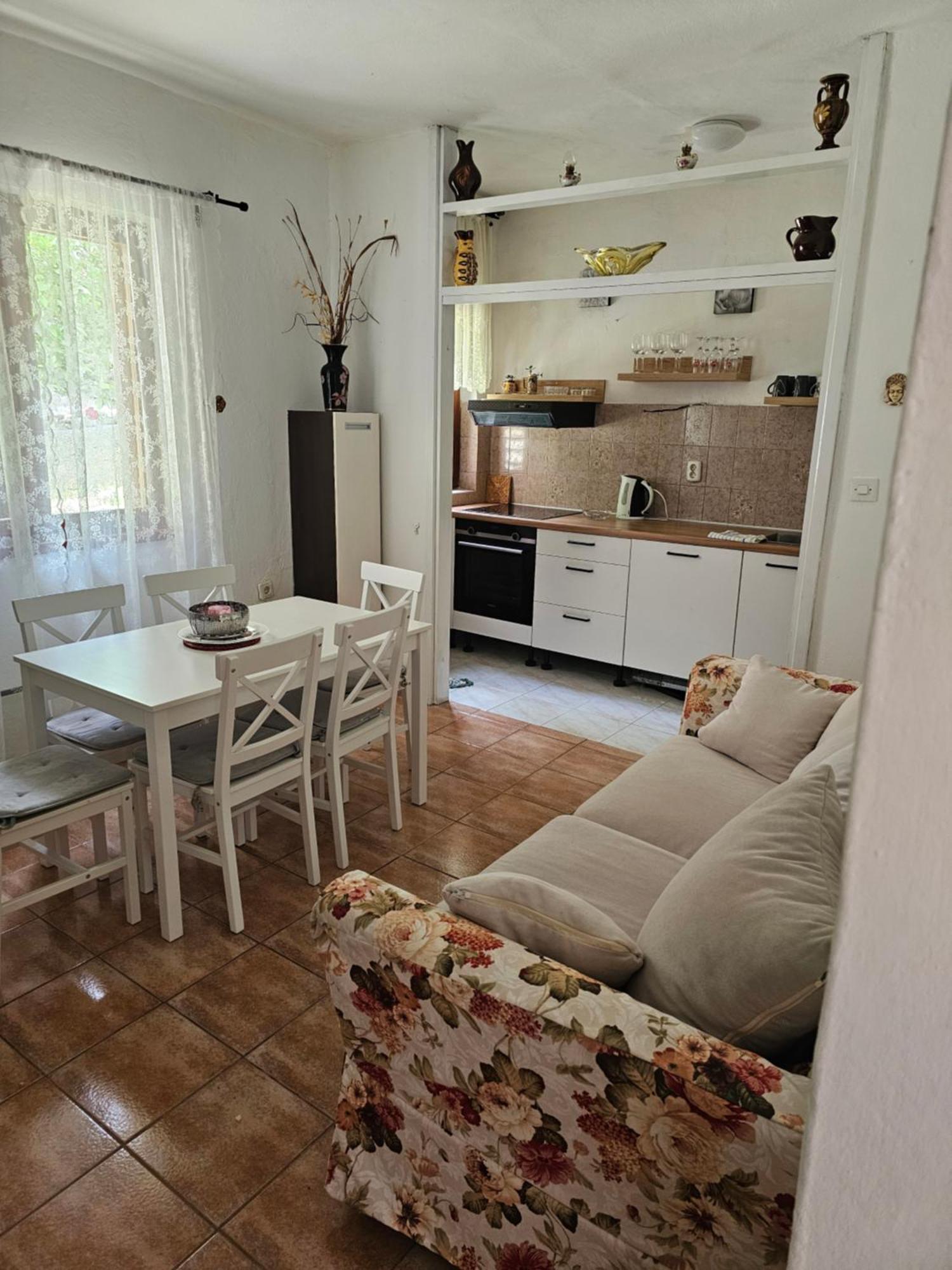 Villa Kuca Za Odmor Podgora Esterno foto